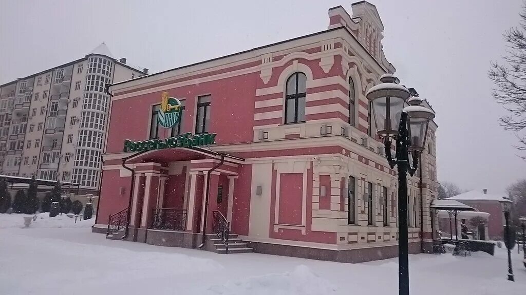 Ессентуки ул анджиевского 1. Анджиевского 25а ессентуки. Октябрьская 458 ессентуки. Ессентуки, пятигорская улица, 124а. Русстройбанк.