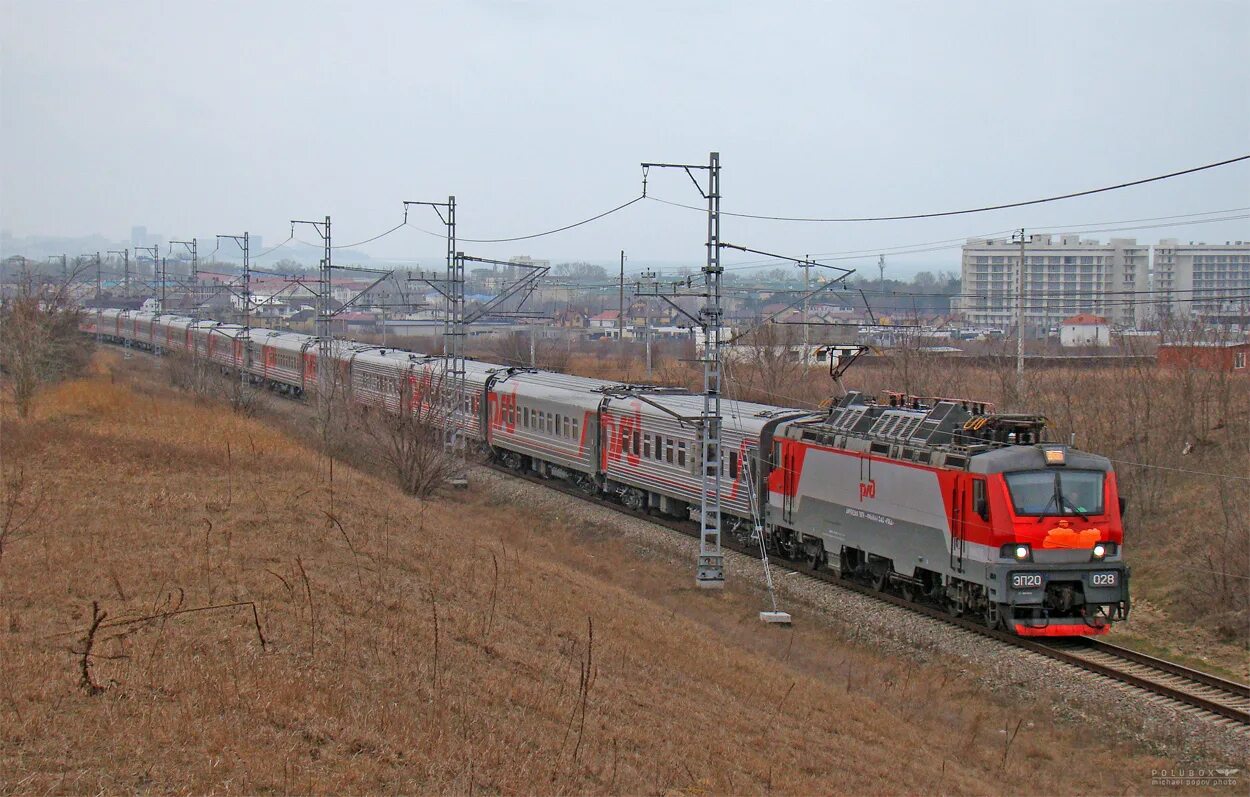 Электровозы москвы. Электровоз. Эп20. Железнодорожный перегон. Новый тепловоз.