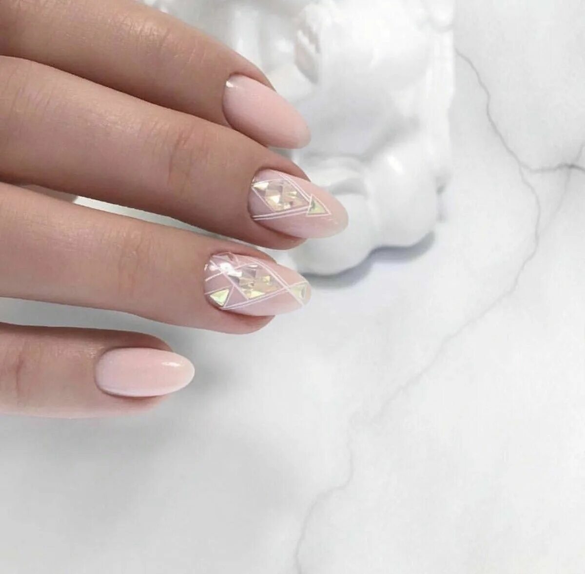 Rose Gold Nails ideas for the Prettiest Manicure! - Ice Cream and Clara Rose gol