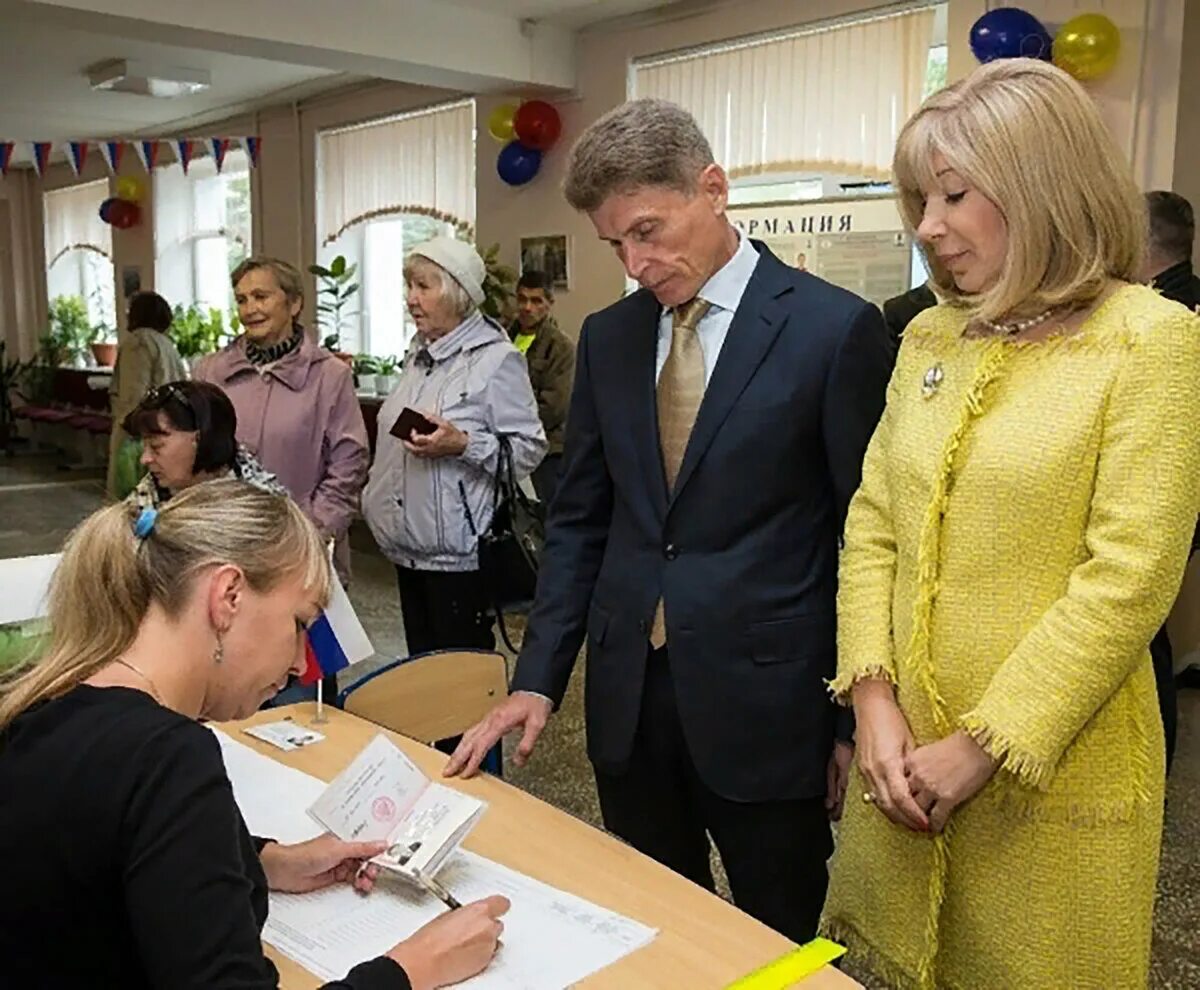 Жена кожемяко. Жена олега кожемяко. Жена кожемяко олега николаевича. Жена олега кожемяко. Жена кожемяко.