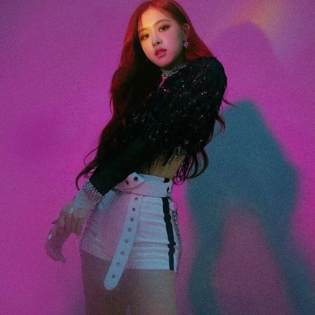 Розэ blackpink. Авы с блэк пинк. Блэк пинк на аву. Розе блэк пинк на аву. Розэ blackpink на аву.