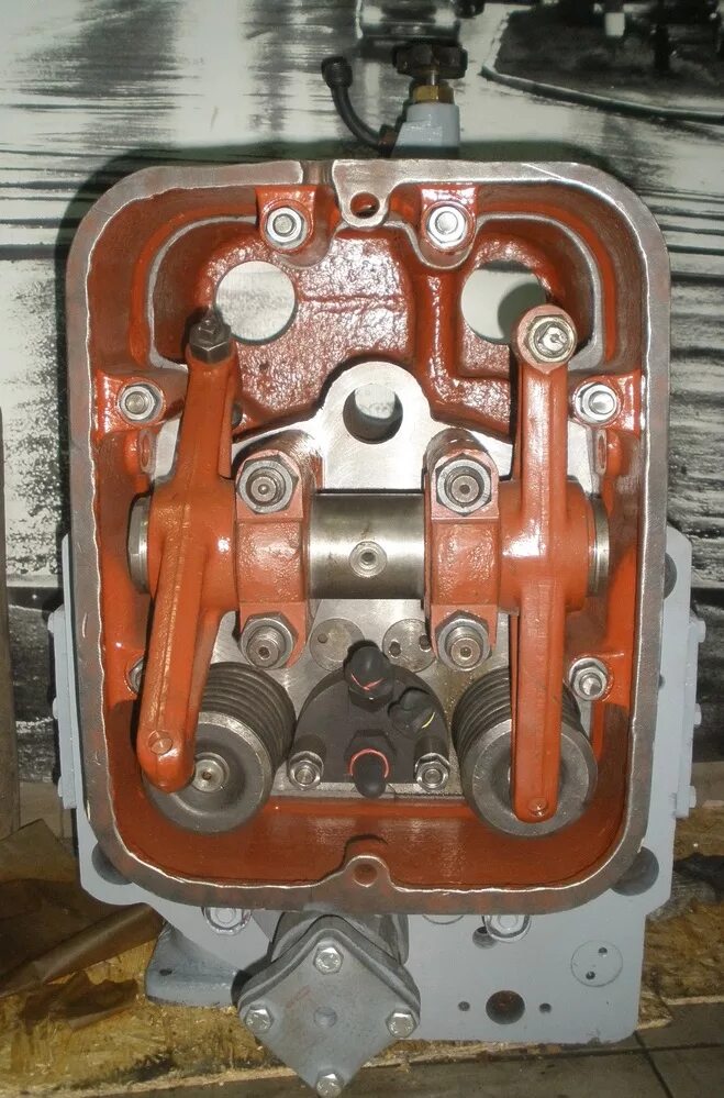 Крышка цилиндров 6 чн 18 22. Крышка цилиндра двигателя. Крышка цилиндра дизеля 6д (8чн26/26). Крышка цилиндра 14д40. 000-1.