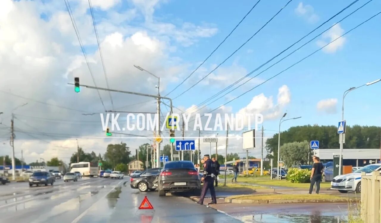 Авария в Рязани на Мервинской Рязань. Мервинский автовокзал Рязань. Авария на Алтуфьевском шоссе. Авария на Московском шоссе Рязань. Риа 7