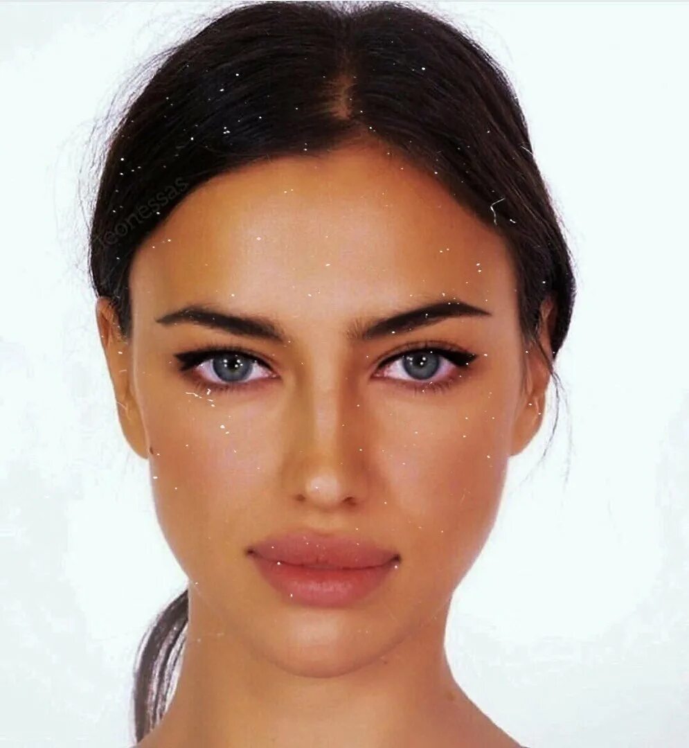 Анджелина джоли анфас. Красивые густые брови. Макияж асимметрия. Необычный макияж. Ирина шейк мейкап.