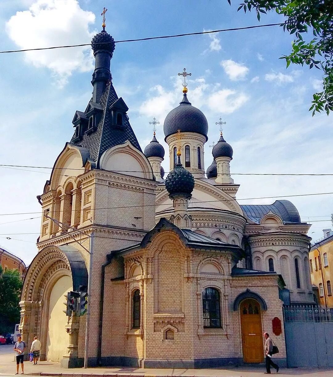 Подворье Валаамского монастыря в Санкт-Петербурге. Подворье Спасо-Преображенского Валаамского монастыря. Храм Казанской иконы Божией матери Валаамского подворья. Храм Казанской иконы Божией матери в Санкт-Петербурге. Монастыри подворья спб