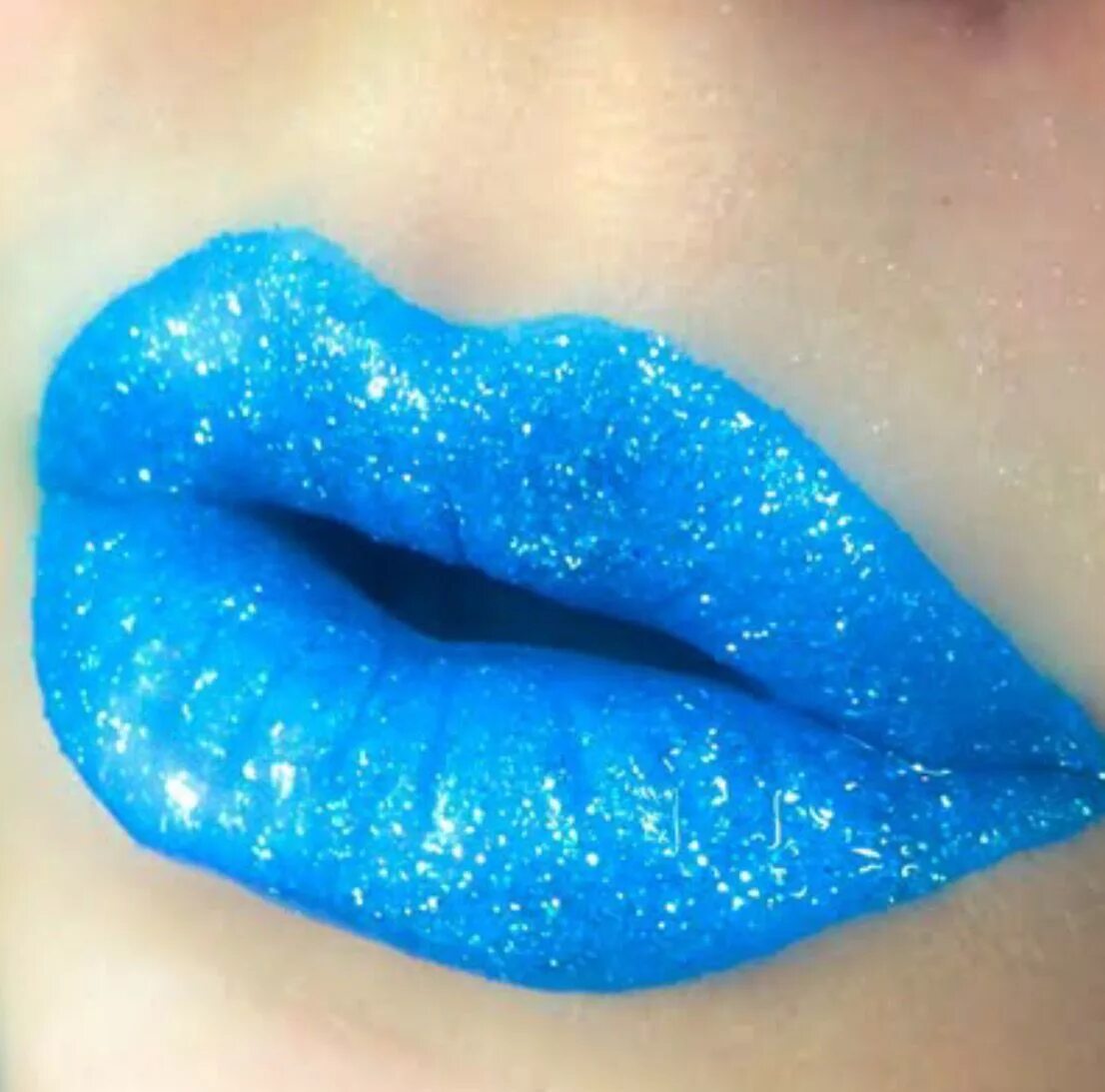 #sheonfleek Queen #makeup #girls #bluelips #amazing Short hair styles, Short nat
