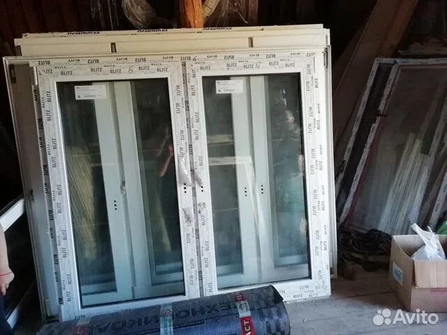 Пластиковое окно. Пластиковые окна в торжке. Трехстворчатое окно пвх. Пластиковые окна для дачи. Окно пвх 1200 1200.
