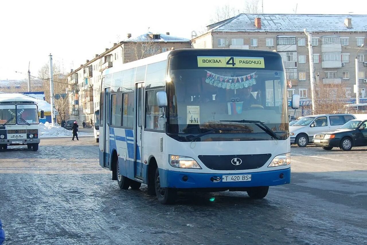 Автовокзал актобе. Автобусы Петропавловск Казахстан. Автопарк. Маршрутка Казахстан. Забастовка автобусов.