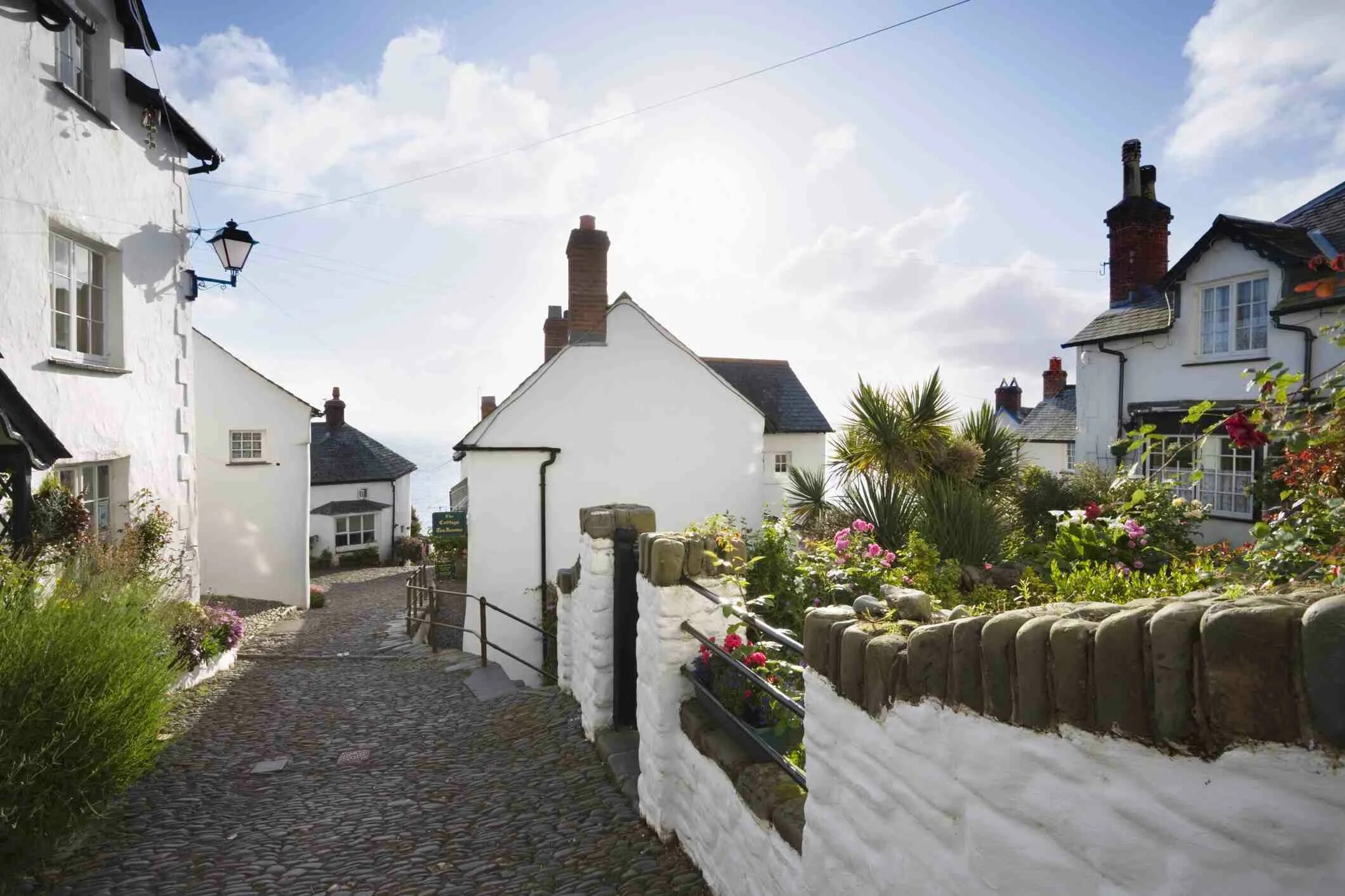 Towns in england. Кловелли деревня в Англии. Clovelly Девон. Девон город в Англии. Деревушка Кловелли.