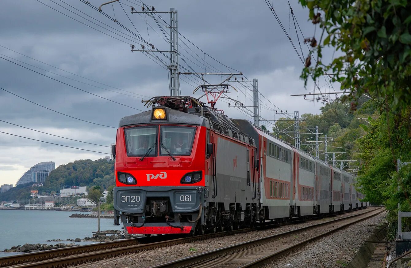 Эп1м 001. Кабина электропоезда эп3д. Электричка эм4. Поезд к 1 4. Эп1м 446.