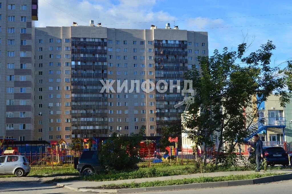 Купить 2 3 в новосибирске. Сухарная Новосибирск. Сухарная 76/1 Новосибирск. Сухарная 76/2 Новосибирск. Сухарная 76/3 Новосибирск.