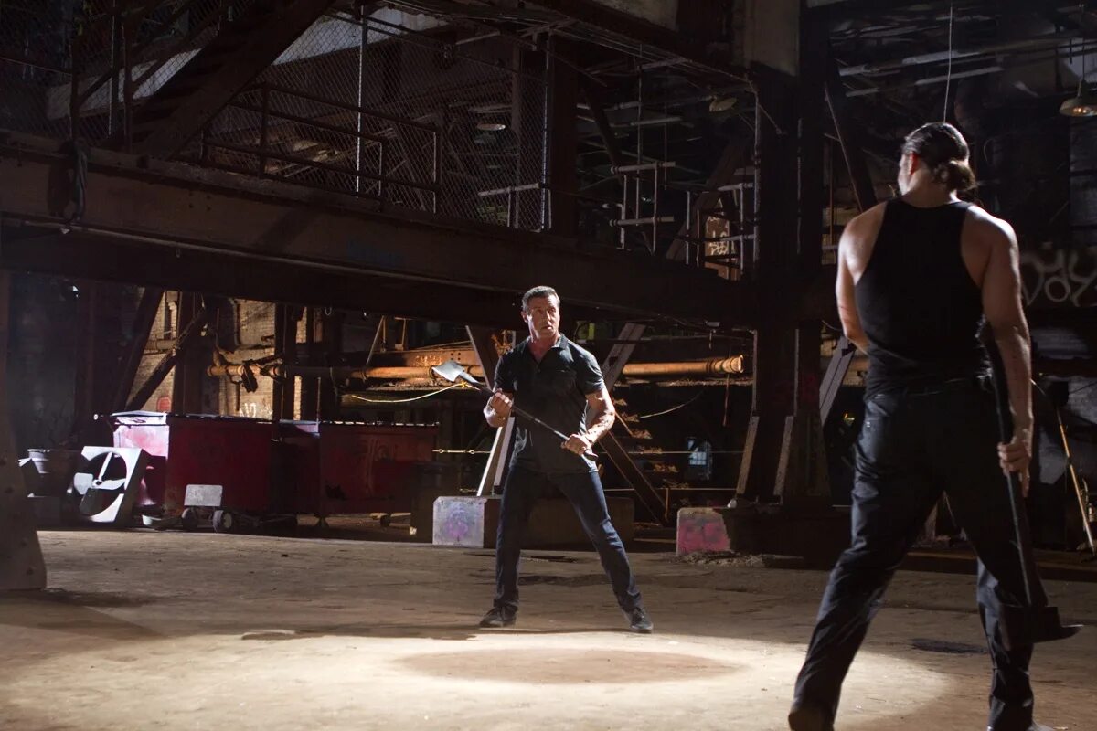 Дорама неудержимый поцелуй. Неудержимый 11 читать полностью. Неудержимый момоа сталлоне. Джейсон момоа неудержимый. Санг кенг рост.