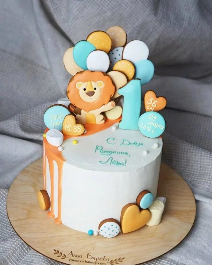 Торт ребёнку на годик мальчику. Торт на годик. Торт на 1 годик мальчику. Тортик на 1 год мальчику. Торт на годик мальчику.