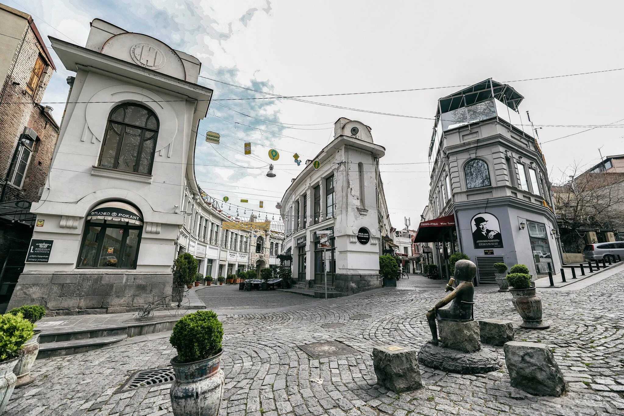 Tbilisi streets. Улица Шардени Тбилиси. Грузия улицы Тбилиси. Грузия Тбилиси ул Иванидзе. Улица Атонели в Тбилиси.