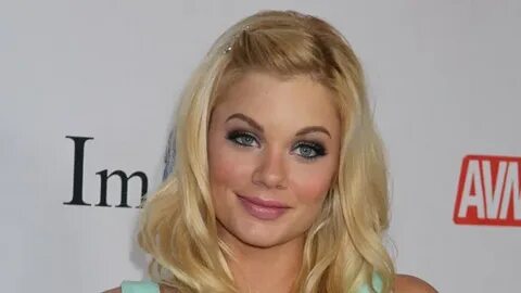 Жалаңаш әйелдердің фотолары мен видеолары