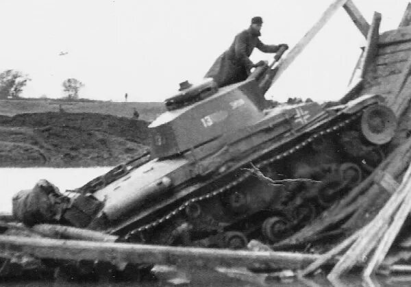 Танк в холм Жирковском. Танковое сражение под Расейняем. П. холм-Жирковский танк. Битва у Расейняя. Танковая 41