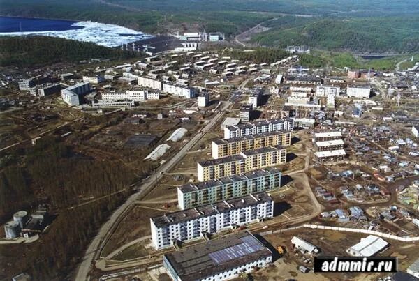 Е поселок. Поселок Чернышевский Мирнинский район. Поселок Чернышевский Якутия. Поселок Чернышевский Мирнинский район Саха Якутия. Поселок светлый Мирнинский район.