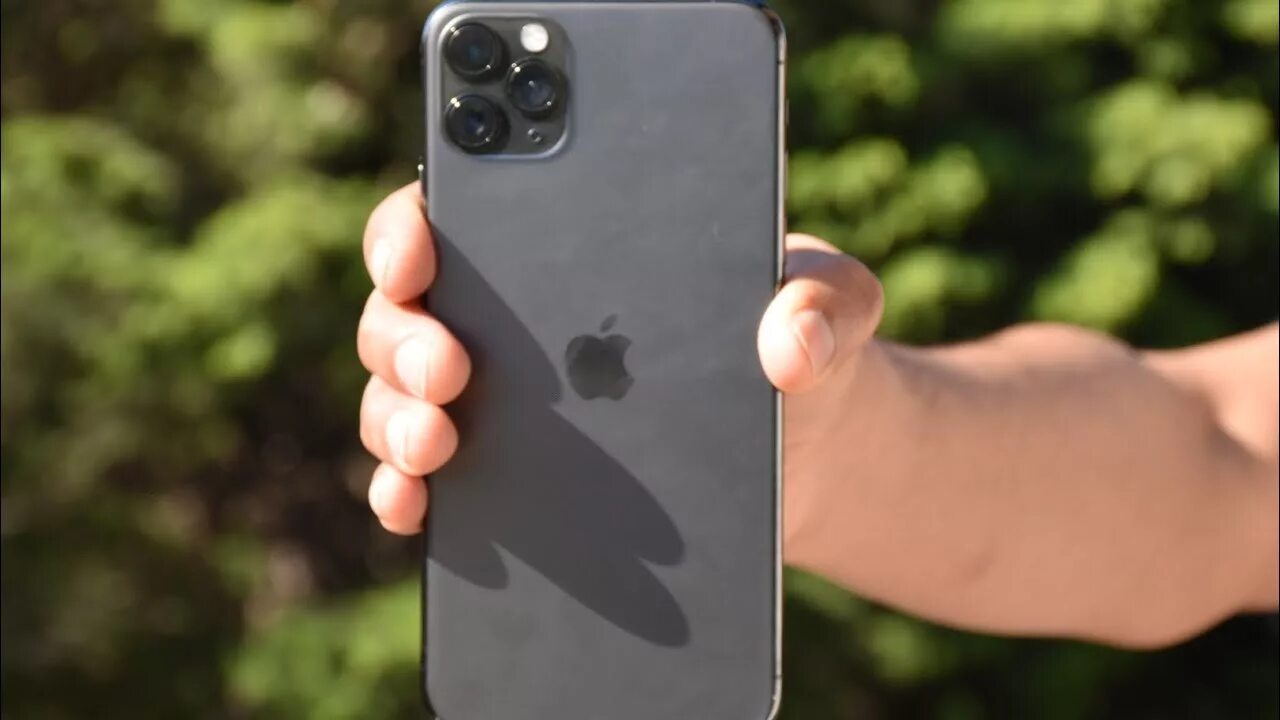 Вход айфон 11. Iphone 11 Max. Айфон 11 Pro Max. Iphone 11 Pro Max 64gb. Iphone 13 Pro Max Grey.