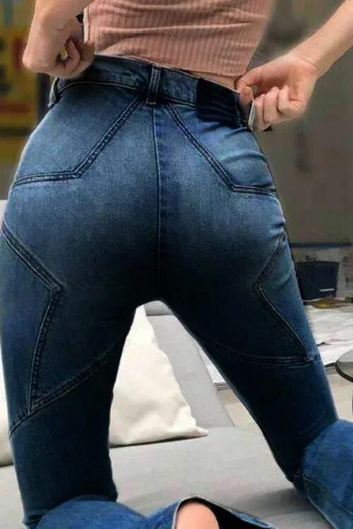 Jeans butt