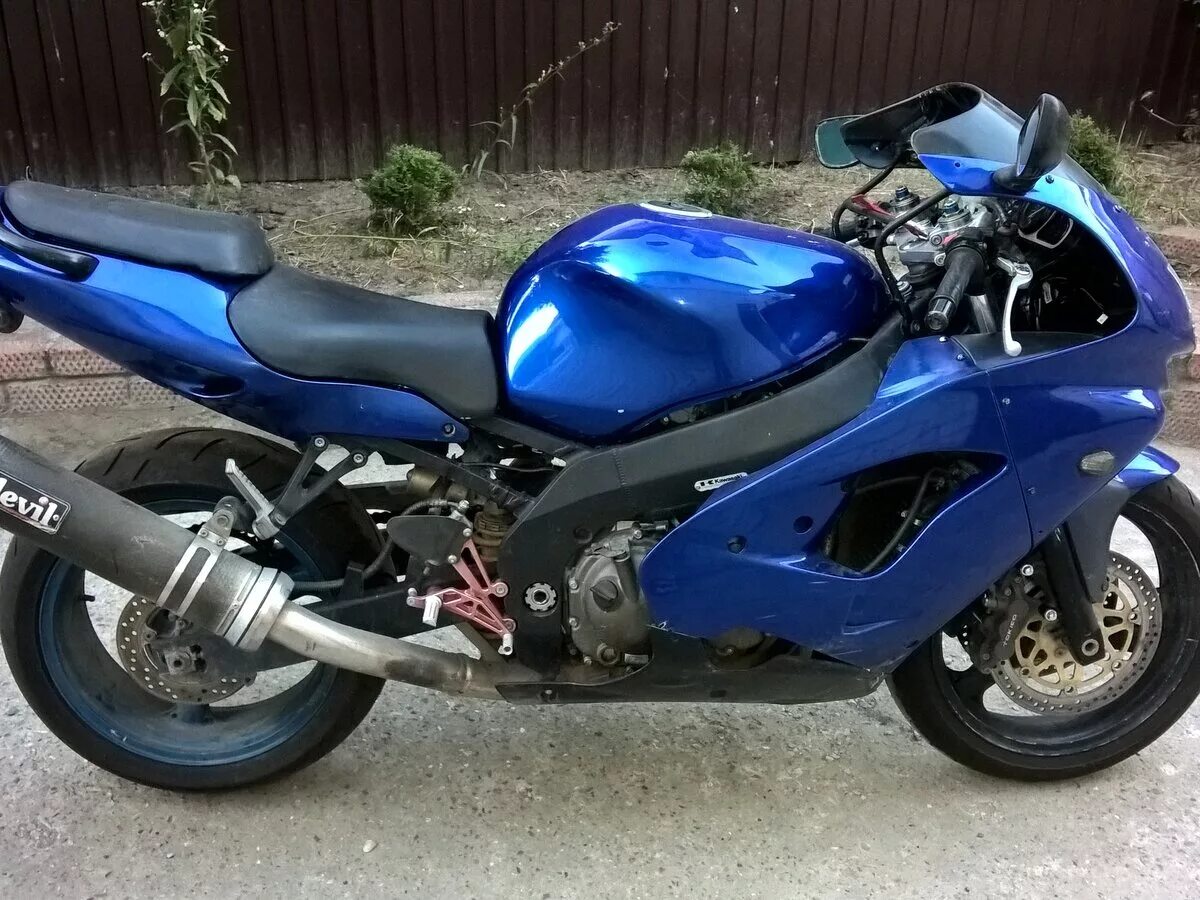 Yamaha r1 1998. Honda integra type r 3. R 1998. R 1998. R 1998.