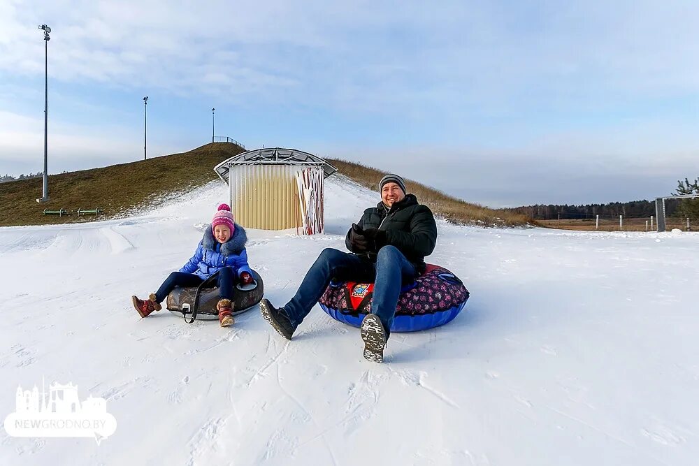 Гродненский маёнтак "коробчицы". Олимп гродно. Магазин олимп гродно. Магазин олимп гродно. Коробчицы горнолыжный курорт.
