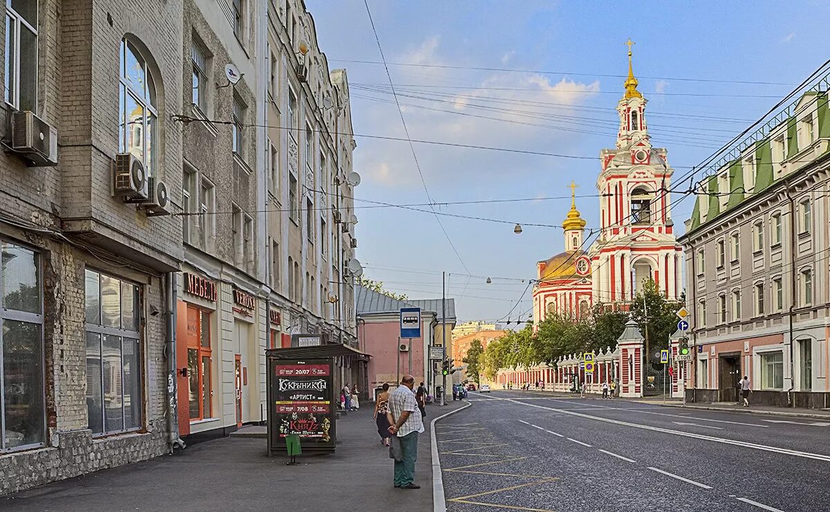 Ул Басманная Москва. Старая Басманная улица Москва. Храм Никиты мученика на старой Басманной. Улица сторобосманная Москва.