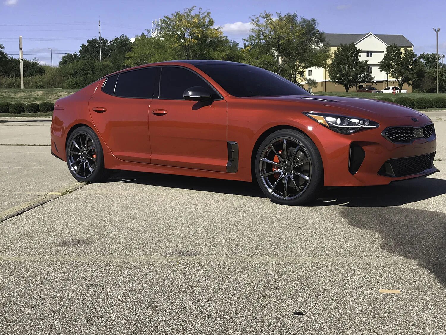 Kia Stinger gt line Red. Kia Stinger r20. Kia Stinger r20 Infiniti. Киа Стингер бордовый. Масло киа стингер