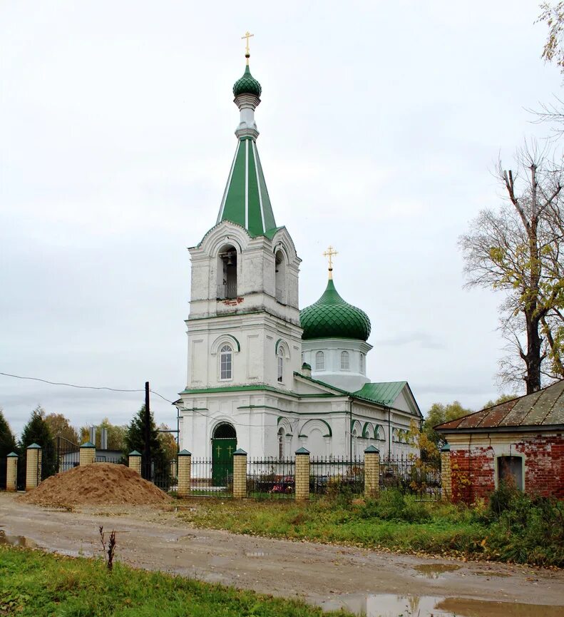 Товаро никольское. Церковь Николая Чудотворца Никольское. Церковь Николая Чудотворца село Никольское. Храм Николая угодника Никольское Ярославская область. Храм Николая Чудотворца в селе Никольское.