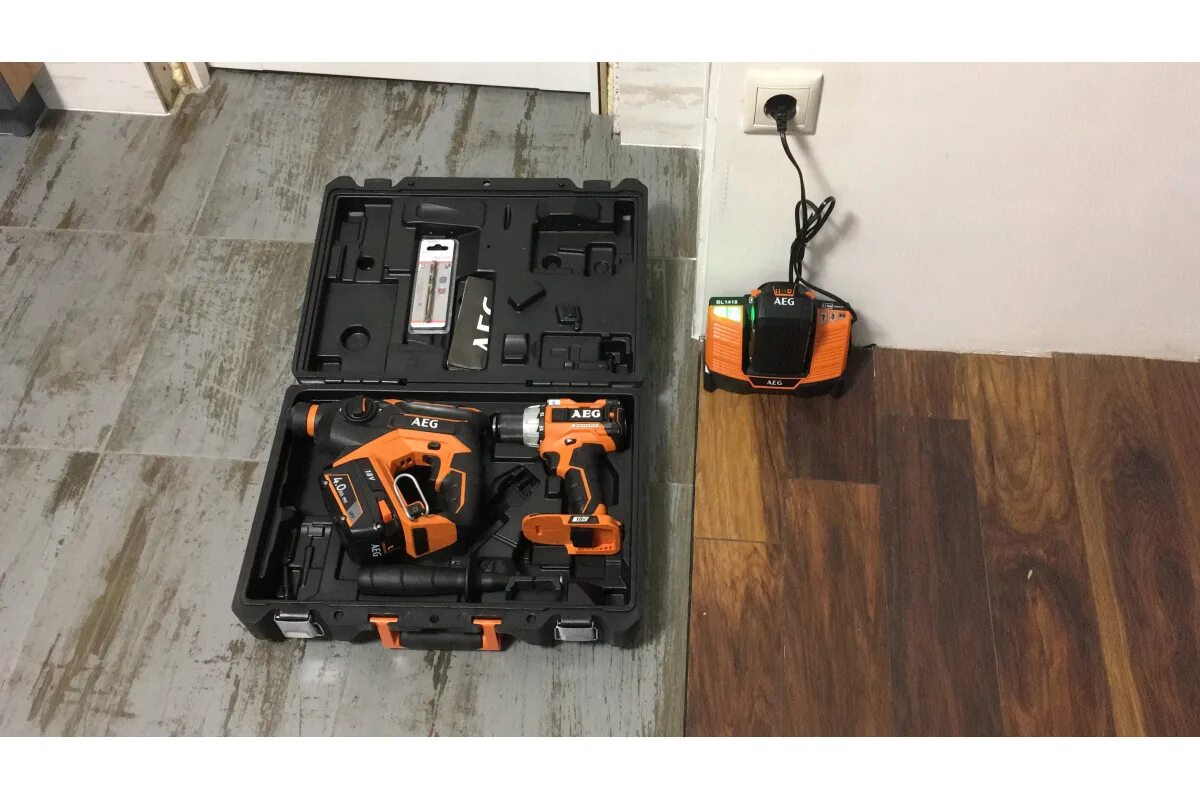 Aeg bbh18c. Aeg bbh18c-0 4935464984. компактный перфоратор aeg bbh18c-0 4935464984. bbh6050. aeg перфоратор aeg bbh 18-0.