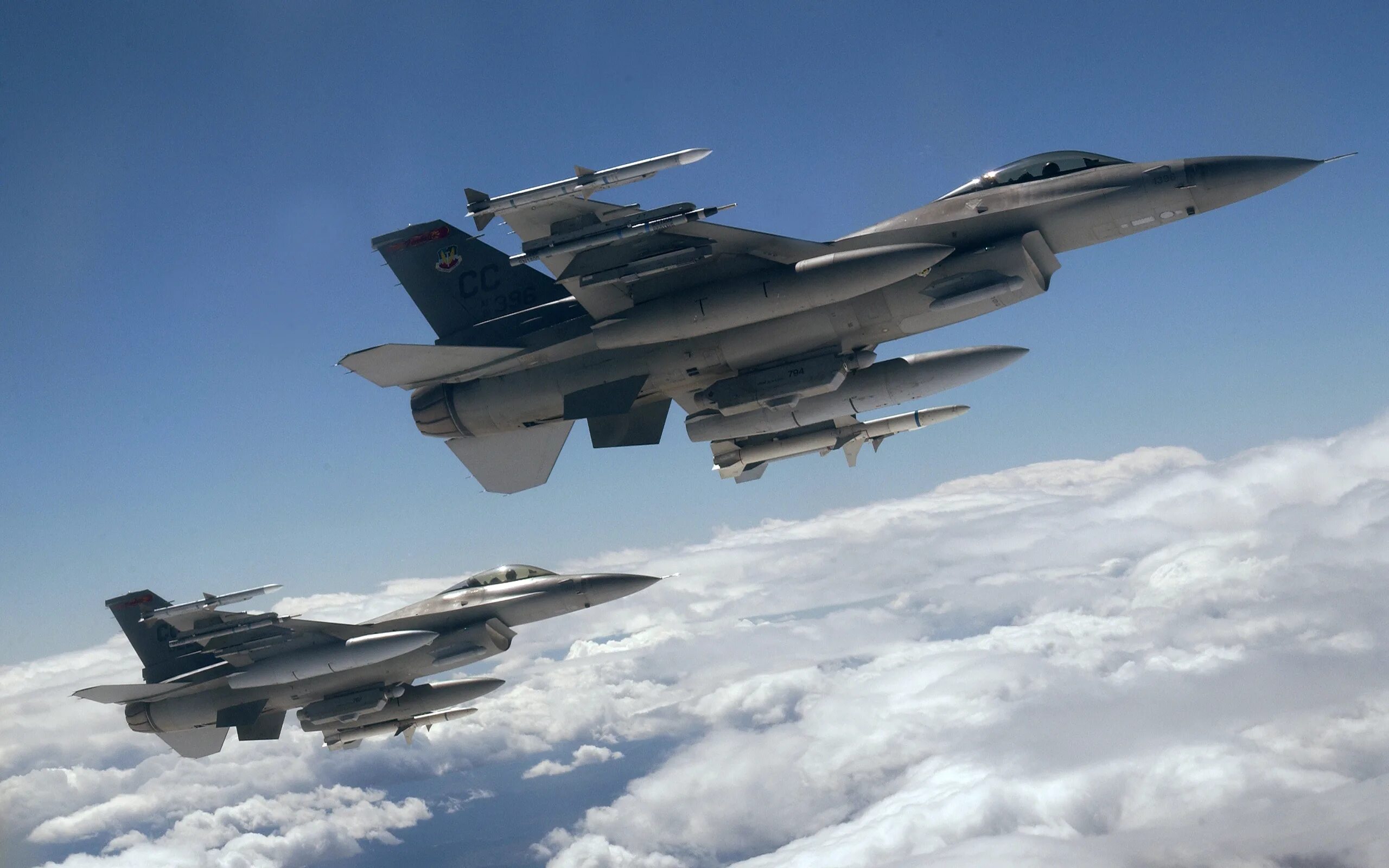 Logax f 16