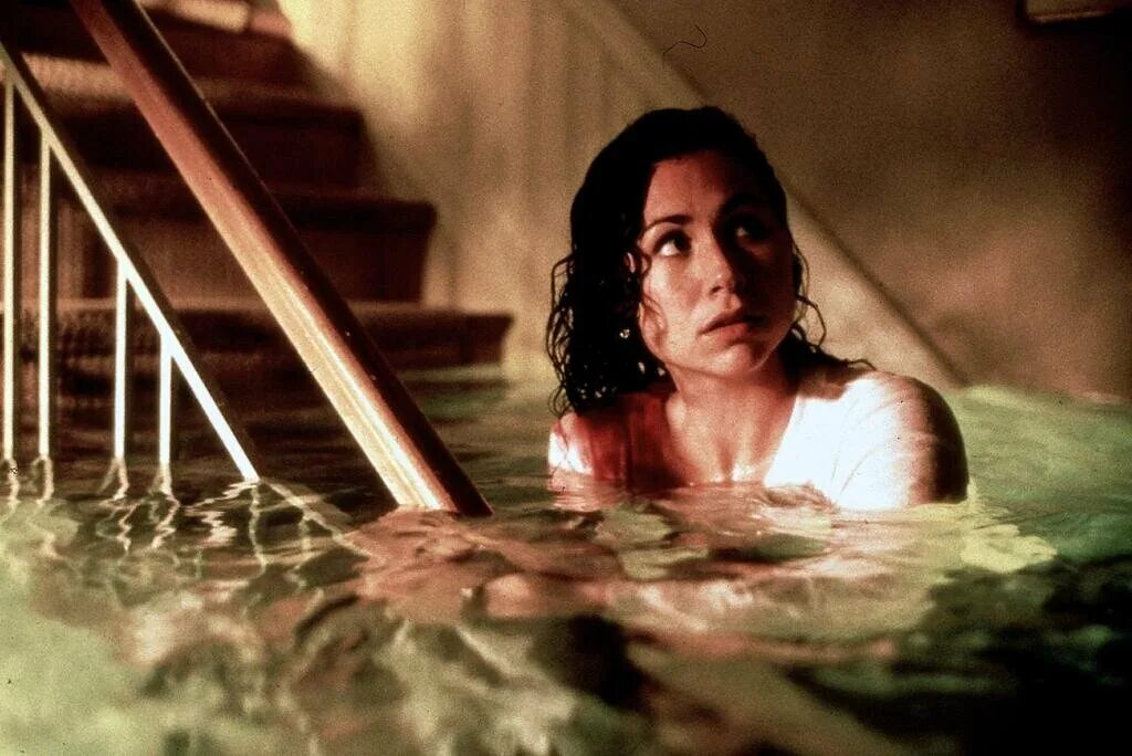 Ливень (1997). Кристиан слэйтер ливень. Кристиан слэйтер ливень. Ливень содержание. Ливень фильм 1998 кадры.