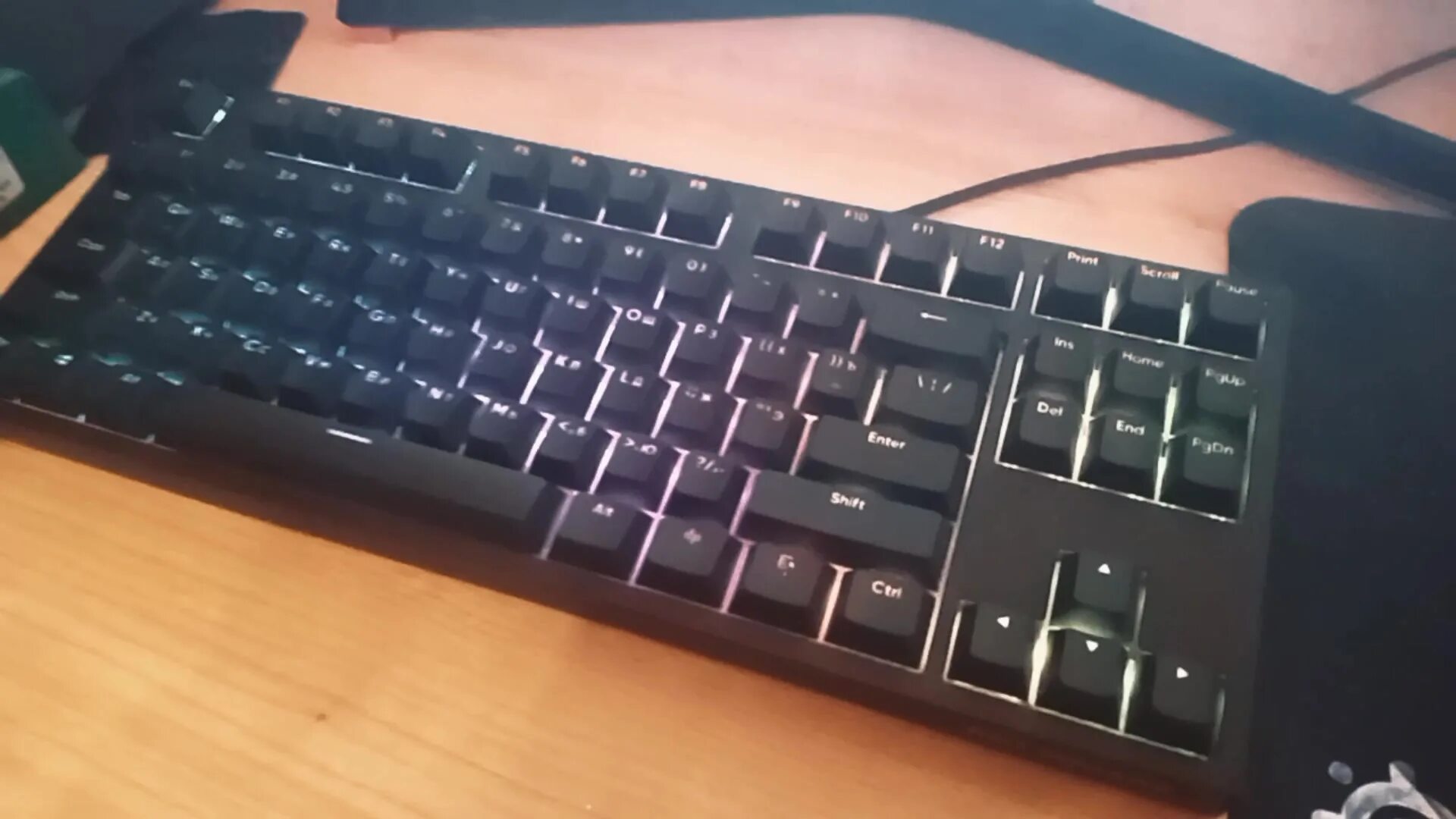 Клавиатура проводная Red Square Keyrox TKL Classic RSQ-20024 купить в интернет