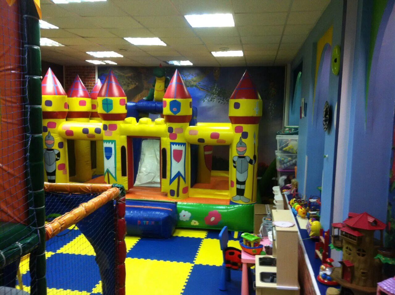 детский клуб железнодорожный. детский клуб железнодорожный. детские развлекательные комнаты. детский клуб железнодорожный. 38 попугаев детский клуб.