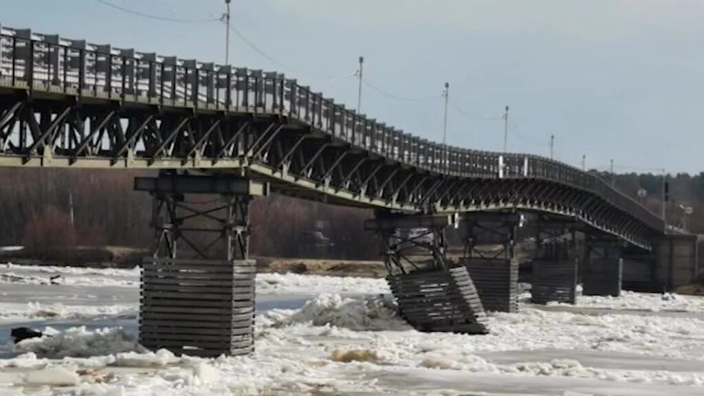 Какой мост закроют в костроме. Жд мост кострома. железнодорожный мост мост через вычегду. унжа горчуха.