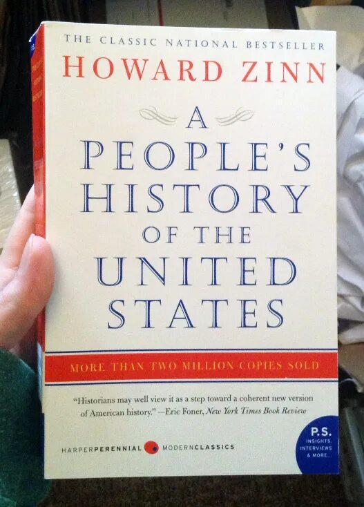 Хистори пипл учебный центр. United States History book. История США книга. Говард Зинн народная история США. Peoples History of United States.