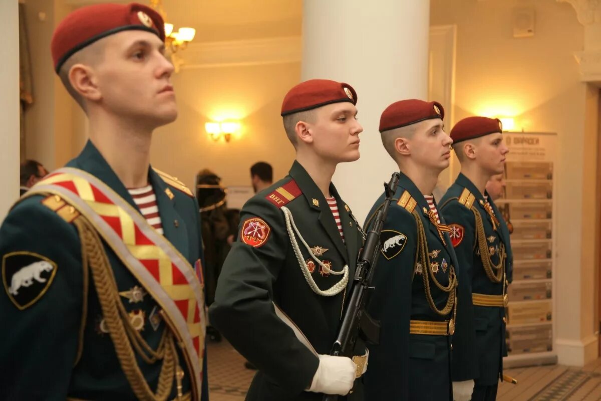 Цвет росгвардии