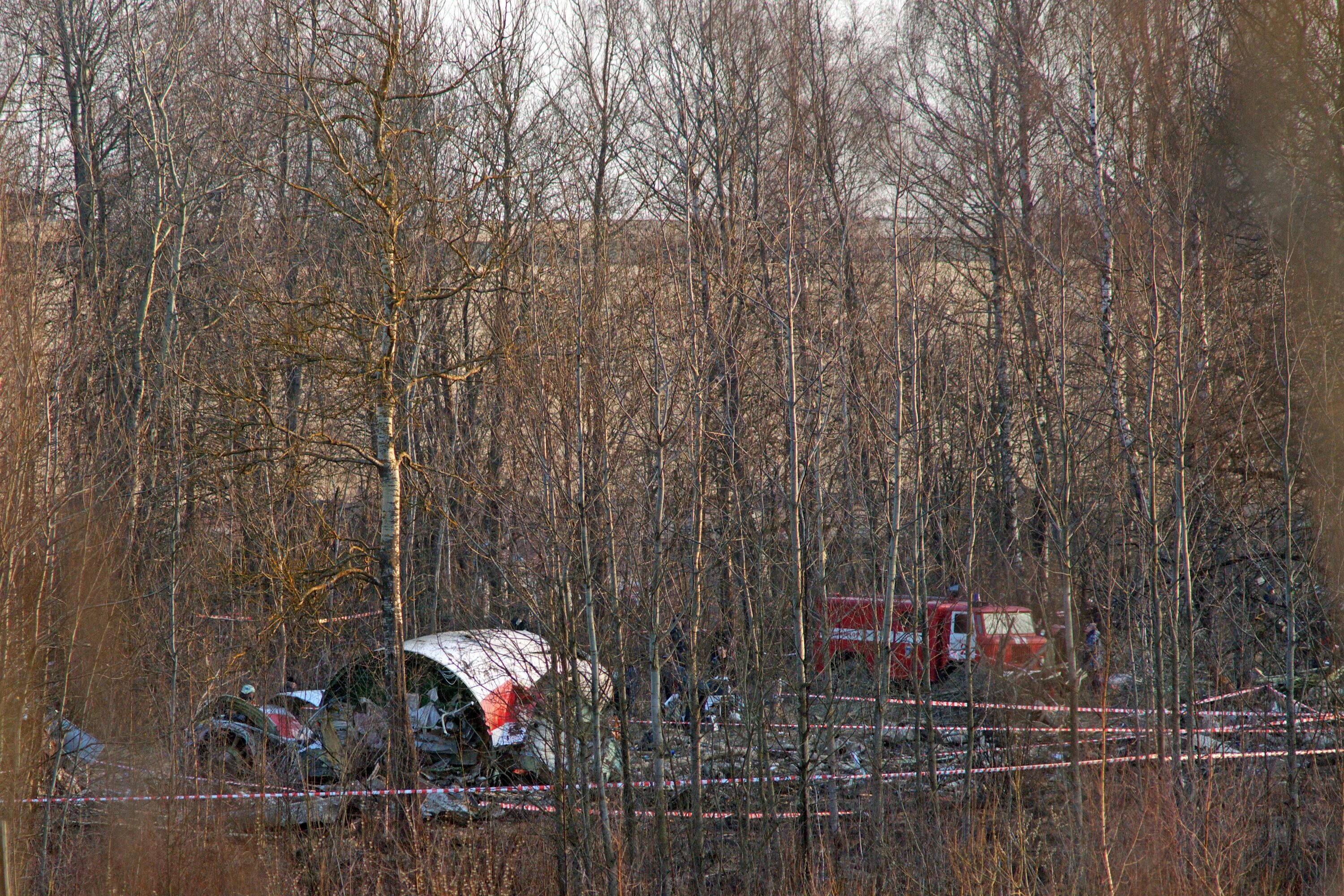 Катастрофа под Смоленском ту-154. Катастрофа под Смоленском 2010. Крушение ту-154 под Смоленском. Катастрофа польского ту-154 под Смоленском. Смоленске авиакатастрофа