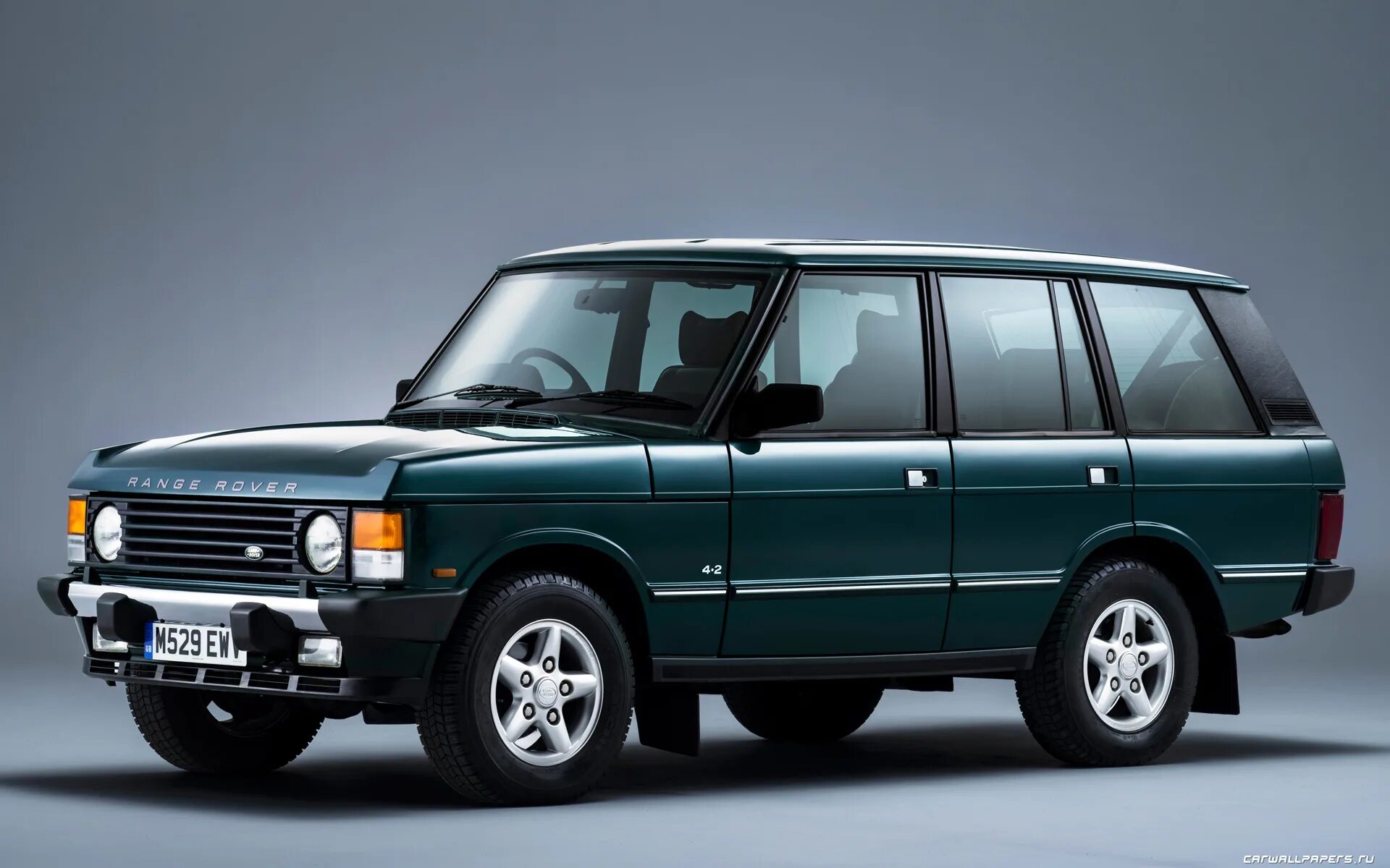 Old range. Рендж ровер 1 поколение. лэнд ровер трэндж рове. ленд ровер range rover classic. ленд ровер рендж ровер 1 поколения.