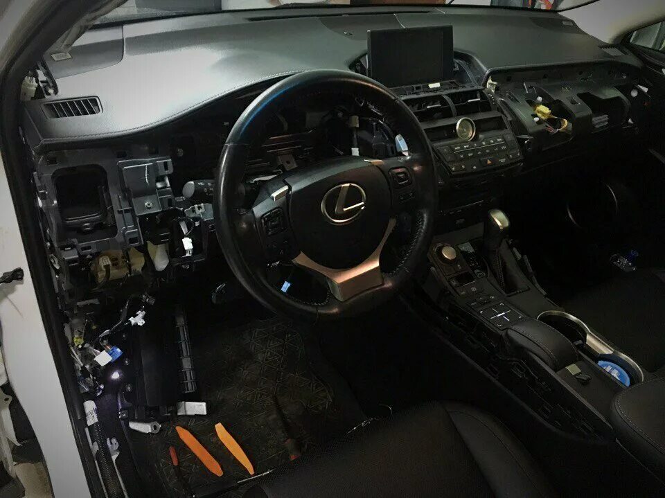 установка сигнализации на автомобиль спб