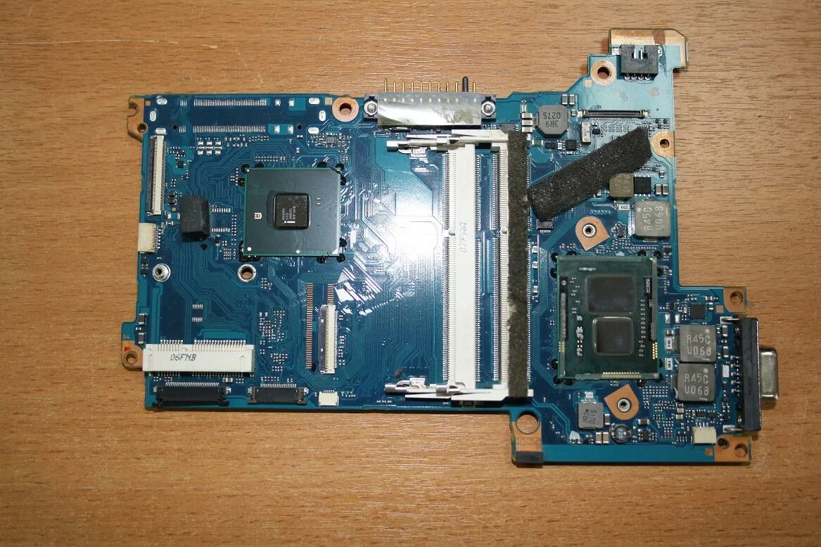 Toshiba a300 материнская плата. Схема материнской платы тошиба l850. Тошиба материнская. Материнская плата для ноутбука тошиба. Материнская плата для ноутбука тошиба.