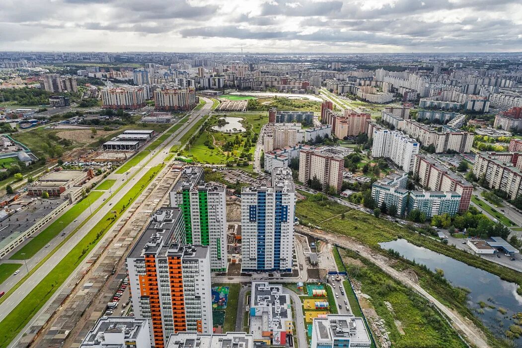 Комендантский проспект улицы. Приморский район Санкт-Петербурга улица Парашютная. Приморский район Комендантский проспект. Комендантский квартал Санкт-Петербург. Комендантский проспект (Санкт-Петербург) улица Парашютная.