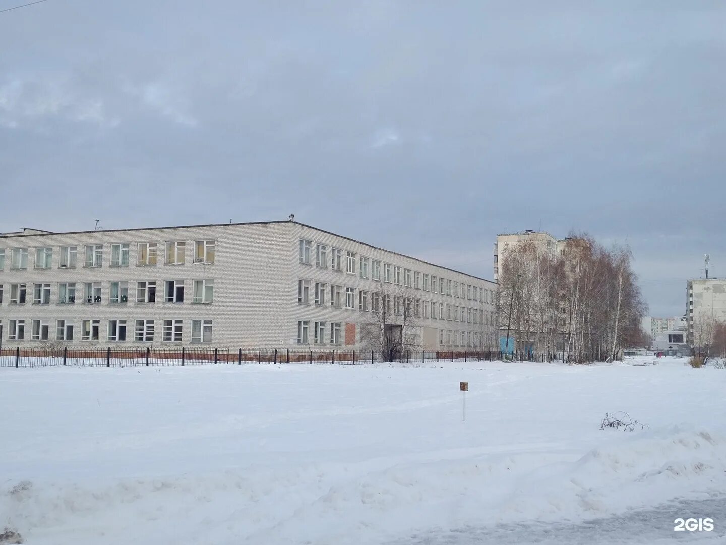 Школа 12 тобольск. Школа 7 Тобольск. 12 Школа Тобольск. 17 Школа Тобольск. 18 Школа Тобольск.