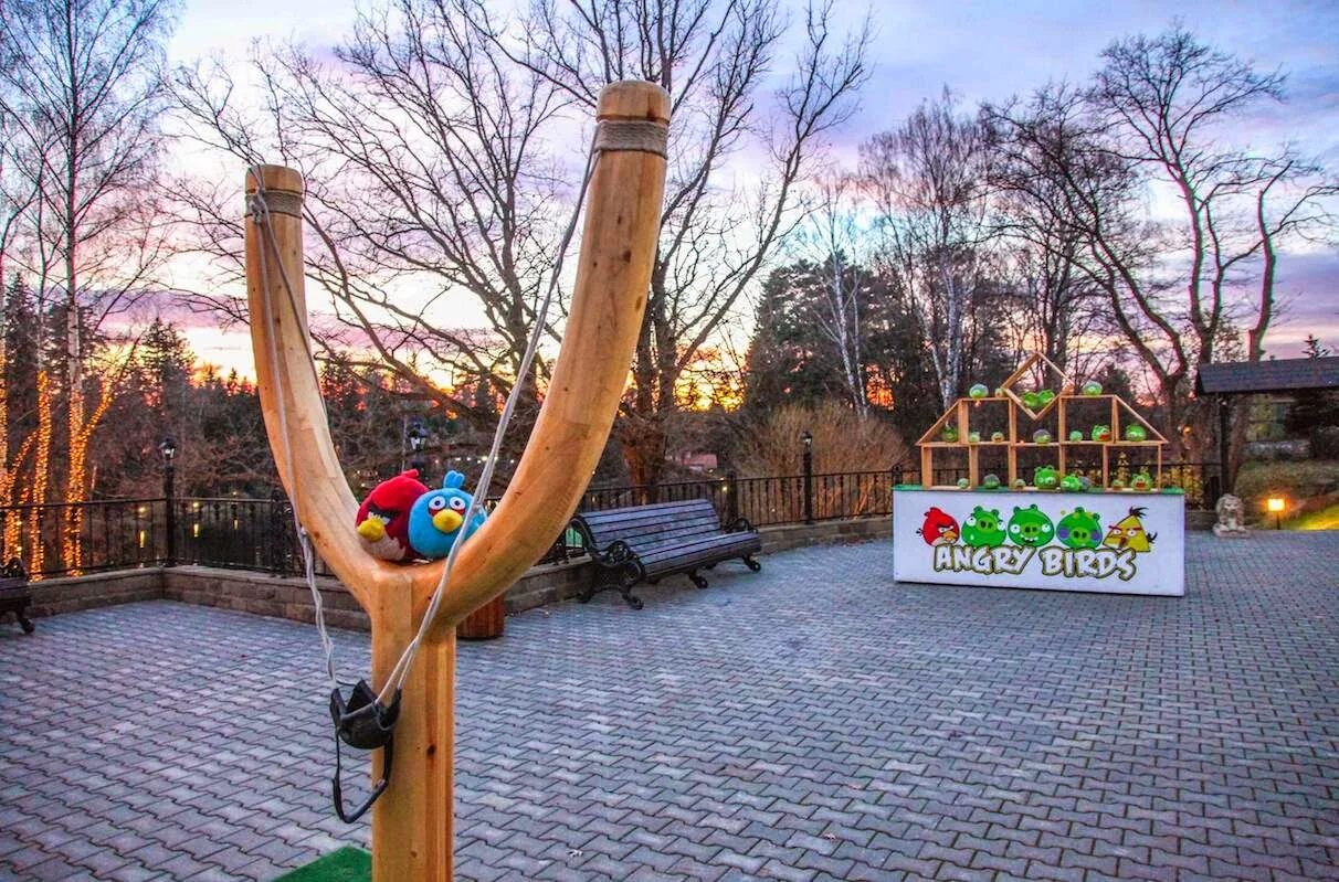 Игра стрелялка из рогатки. Игры про рогатку на андроид. Игра byv катапульта. Как называется игра рогатка. Игра catapult king.