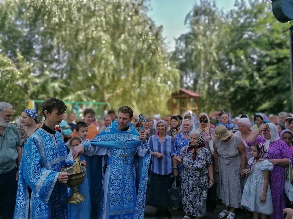 Отметить приход. Храм Гундоровка Донецк Ростовская. С праздником Успения. Успенская (станица). С праздником Пресвятой Богородицы 28 августа.