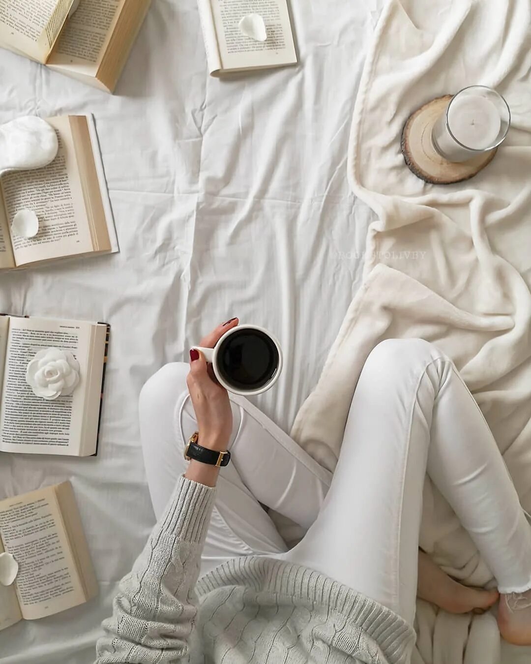 To strive, to seek, to find, and not to yield. Important in life. Talks about important things. Picture the important thing. Very important.