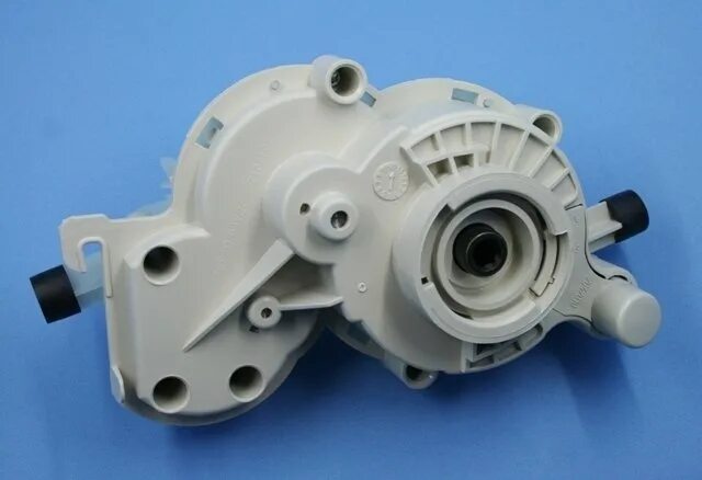 62890hv10a фото. Что такое редуктор в мясорубке фото. Редуктор мулинекс hv8. Крышка редуктора мясорубки мулинекс hv8. Редуктор мясорубки.