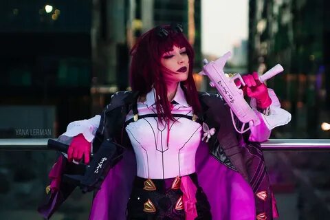 Косплей недели: Honkai, Atomic Heart и аниме 