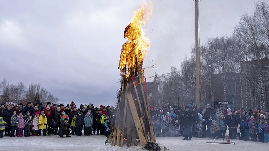 Когда последний день масленицы в 2024 году. Масленица удмуртов Удмуртии. Праздник толсур у удмуртов. Центральная Масленица Удмуртии. Масленица у удмуртов.