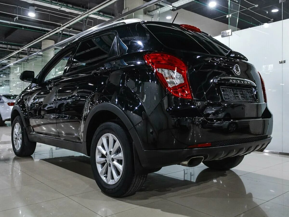 New actyon 2. ССАНГЙОНГ Актион 2014 черный. SSANGYONG Actyon II. Саньенг Актион 2 Рестайлинг. SSANGYONG Actyon черный 2022.