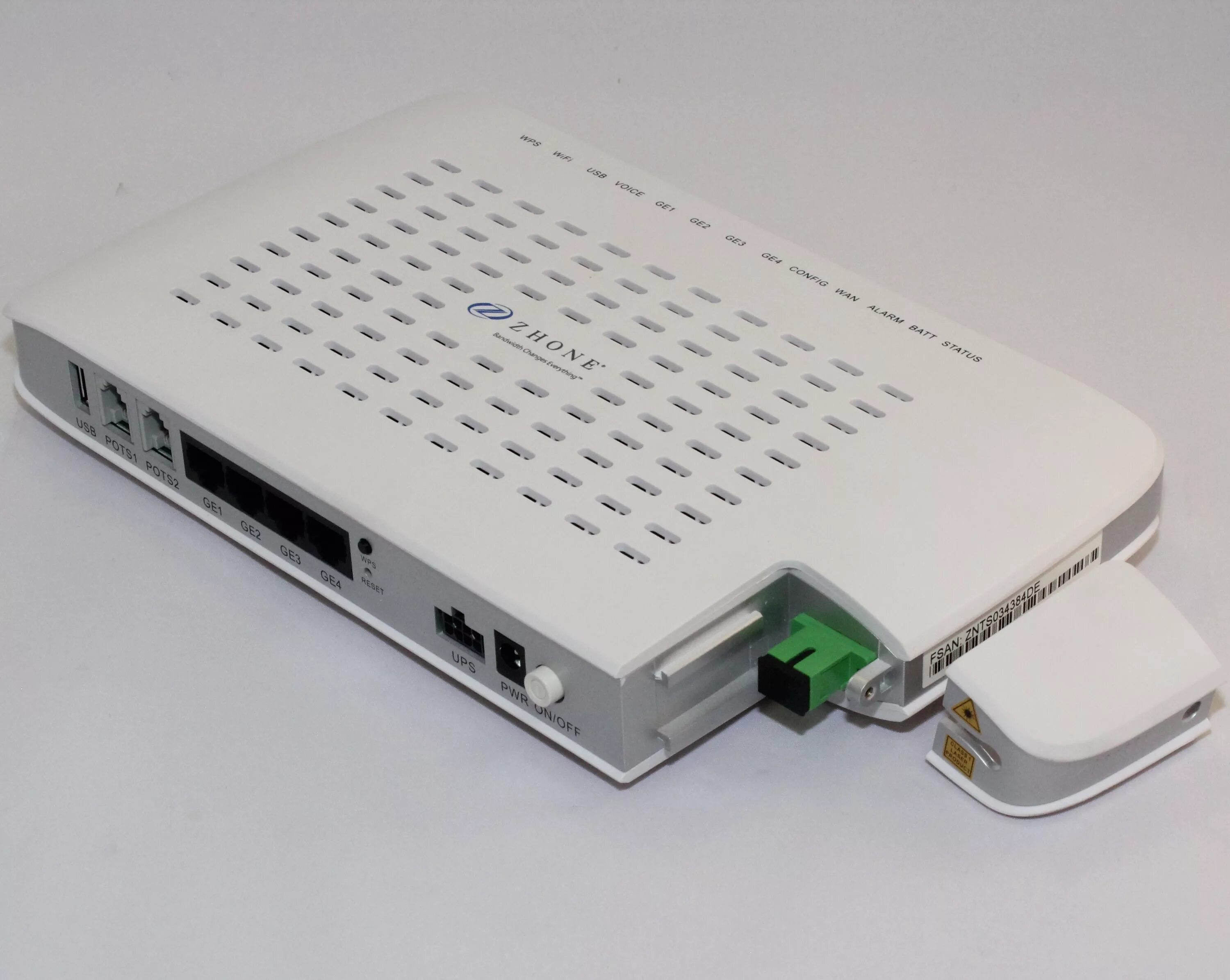 Роутер ZTE f660. ZNID-GPON-2426a. ZTE ZXHN f660. ZNID-GPON-2426a-eu.